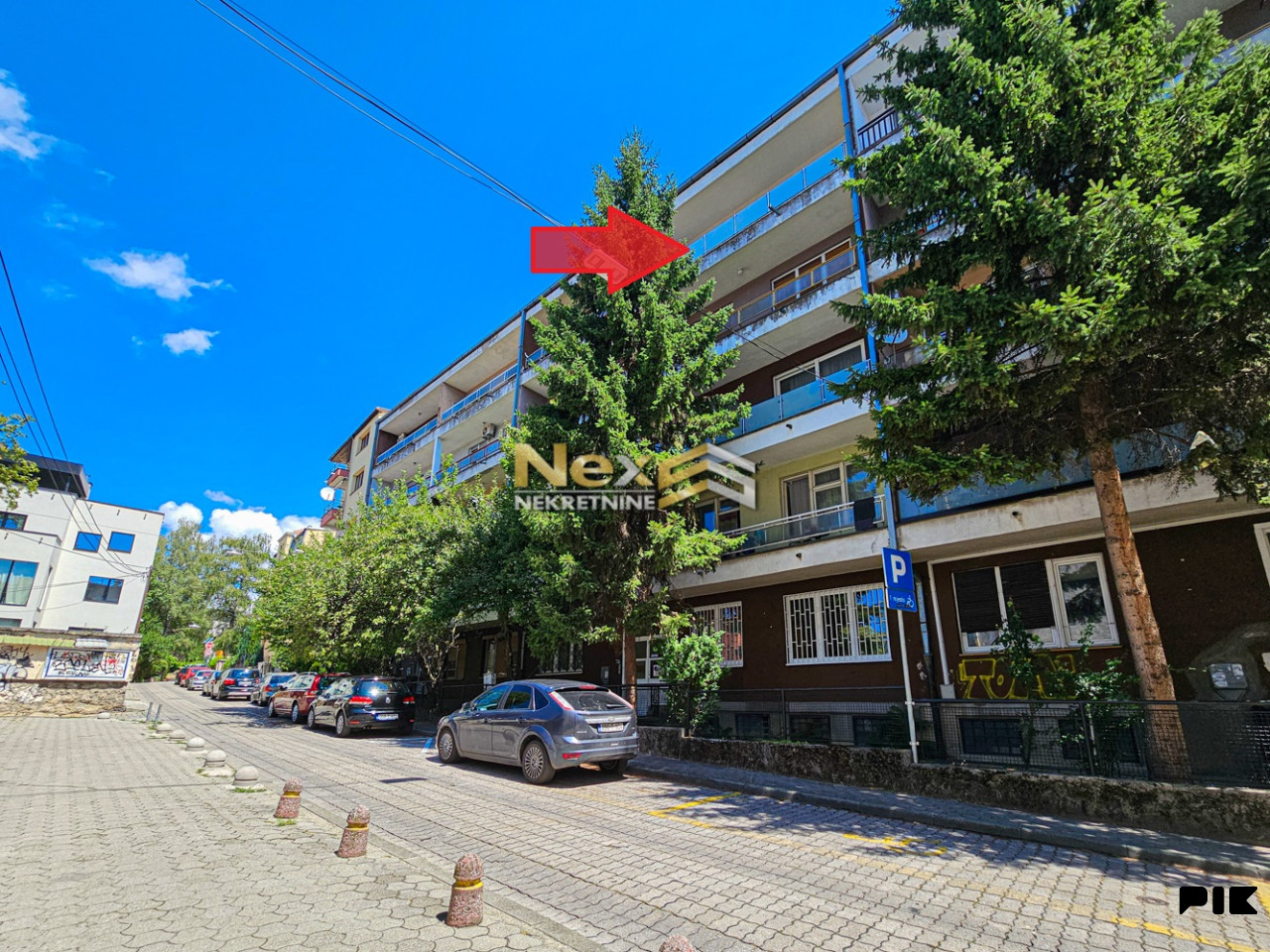 Moderno adaptiran dvoiposoban stan Josipa Vancaša/Centar 71 m2
