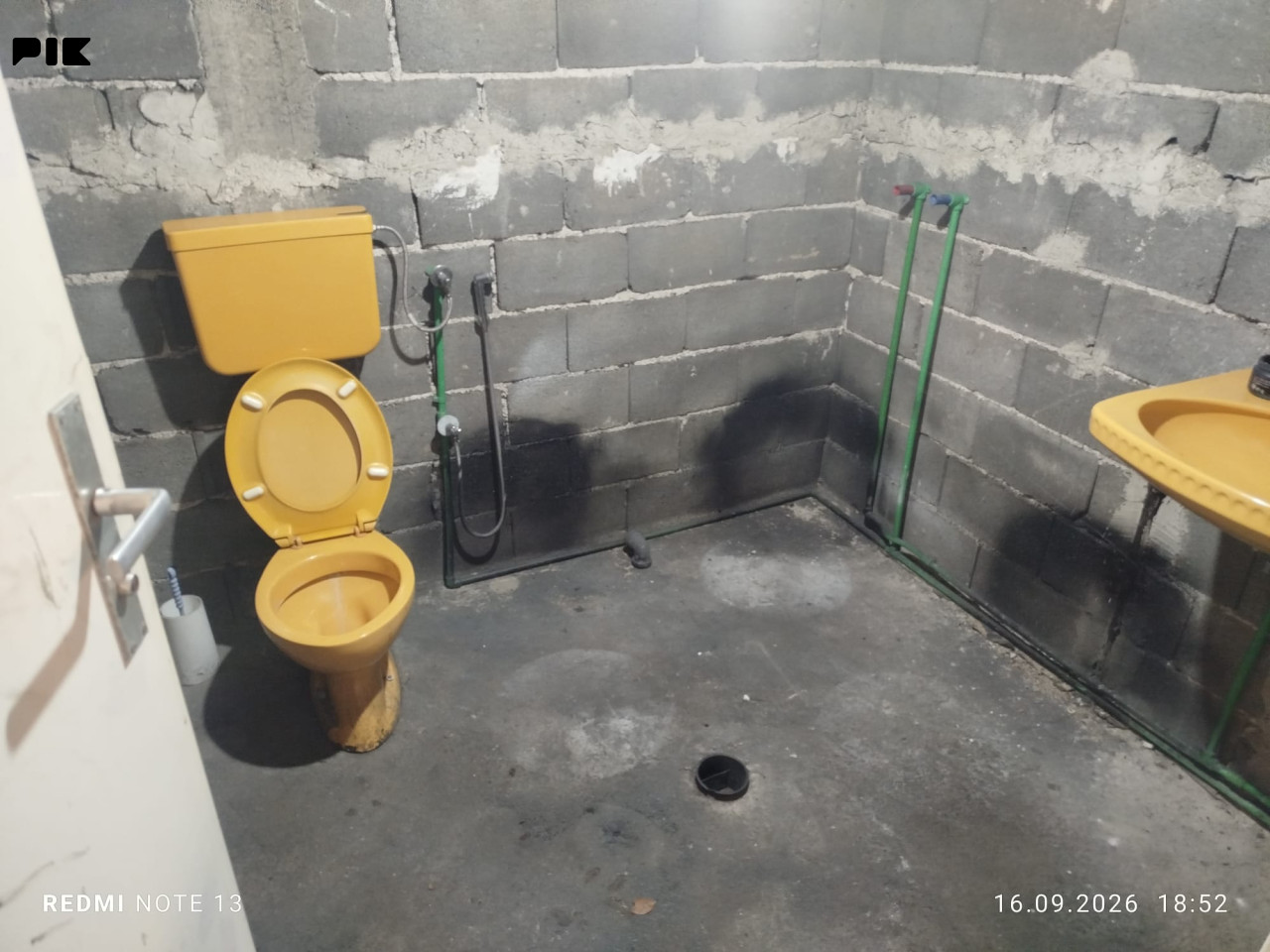Skladišta, hale, Garaza, Poslovni Prostor Zavidovići 150m2 7