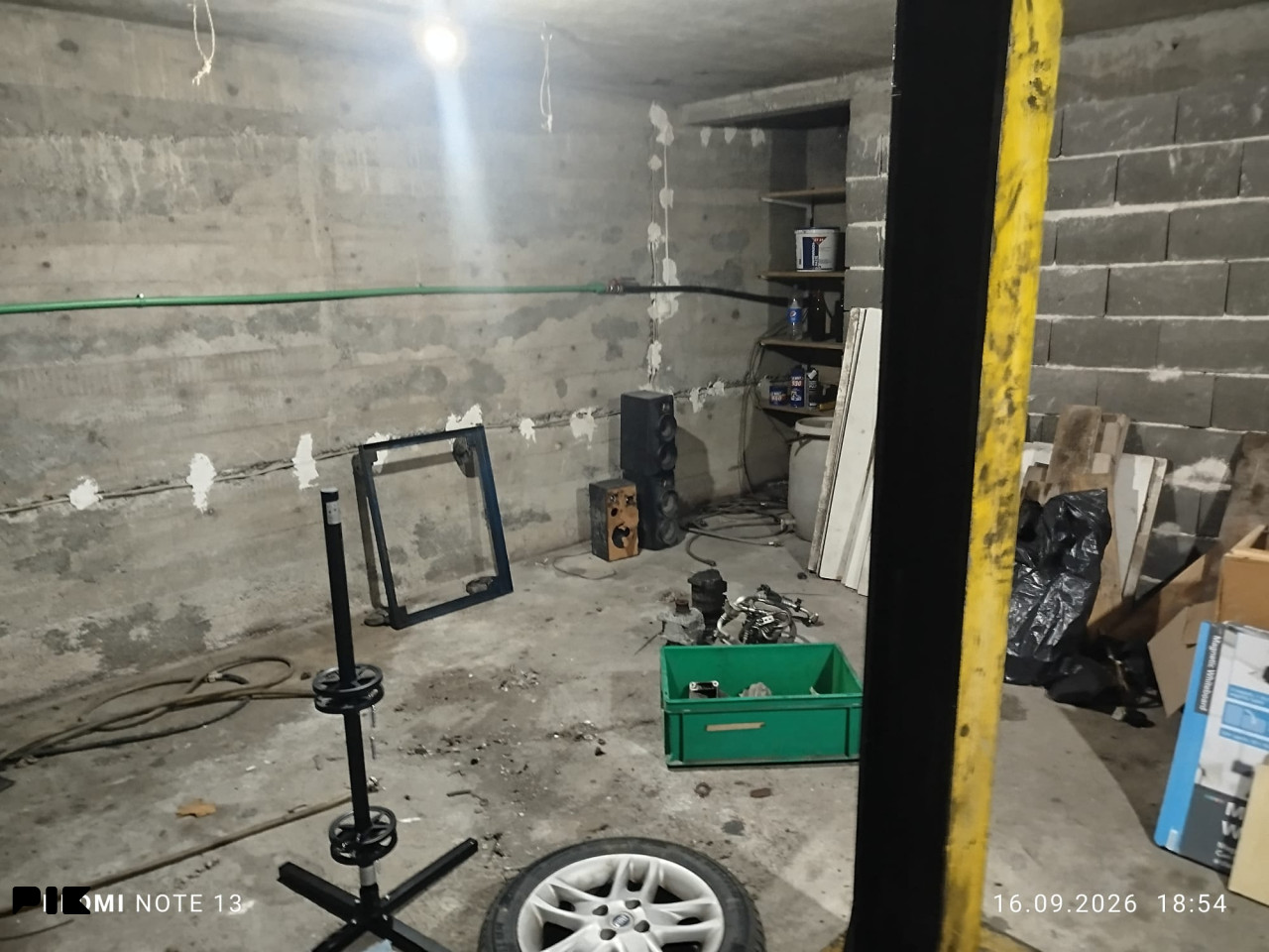 Skladišta, hale, Garaza, Poslovni Prostor Zavidovići 150m2 8