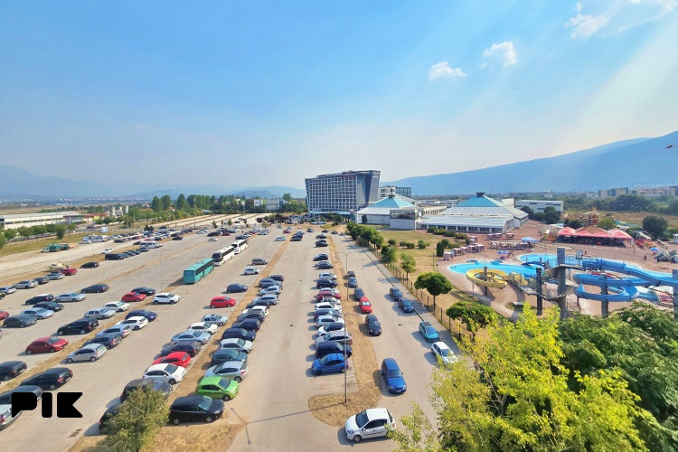 Dvosoban stan sa parking mjestom, Grand Centar, Ilidža 11