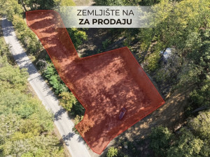 Zemljište, 2068 m², Tuzla