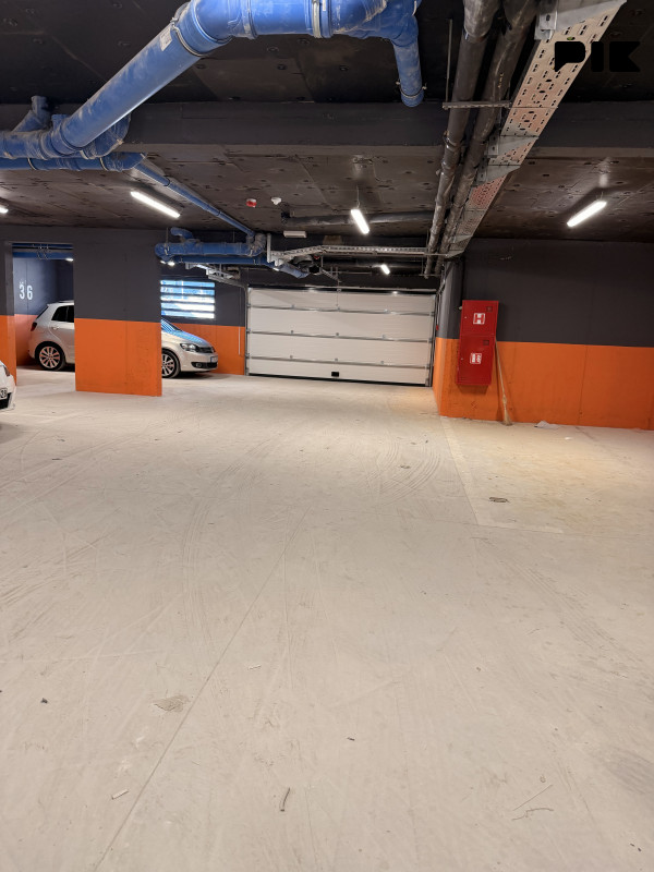 Prodaja garažnog mjesta -12,5m2 4