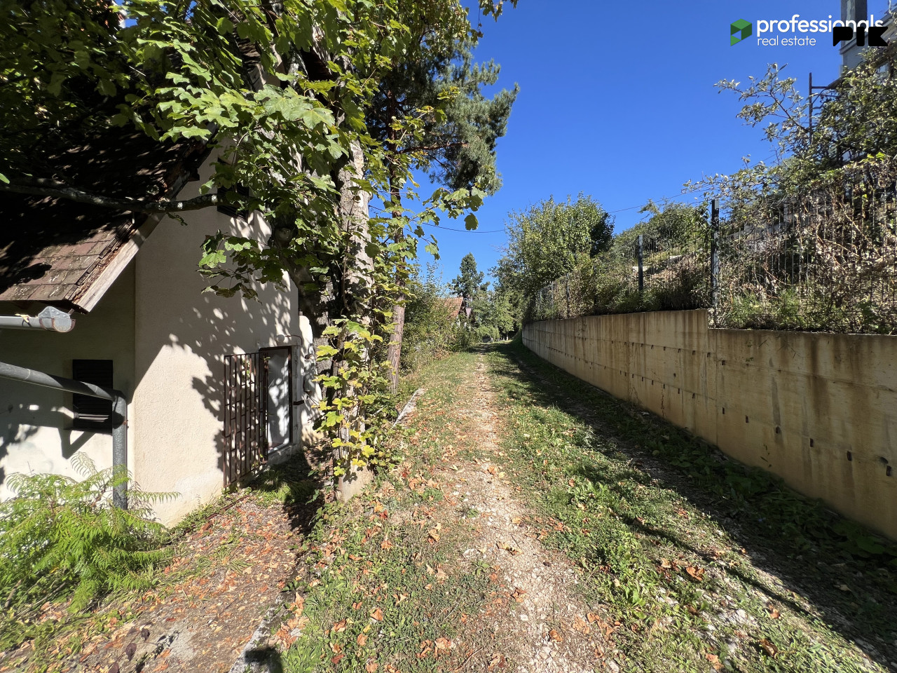 Kuća Malešići Ilijaš 3000m2 9