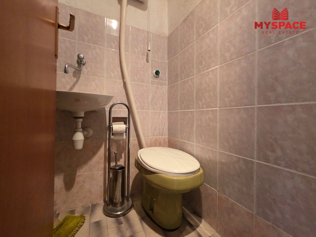 MY SPACE/ Kuca sa garazom/ Ilidza/ Pejton/ 342(442) m2 24
