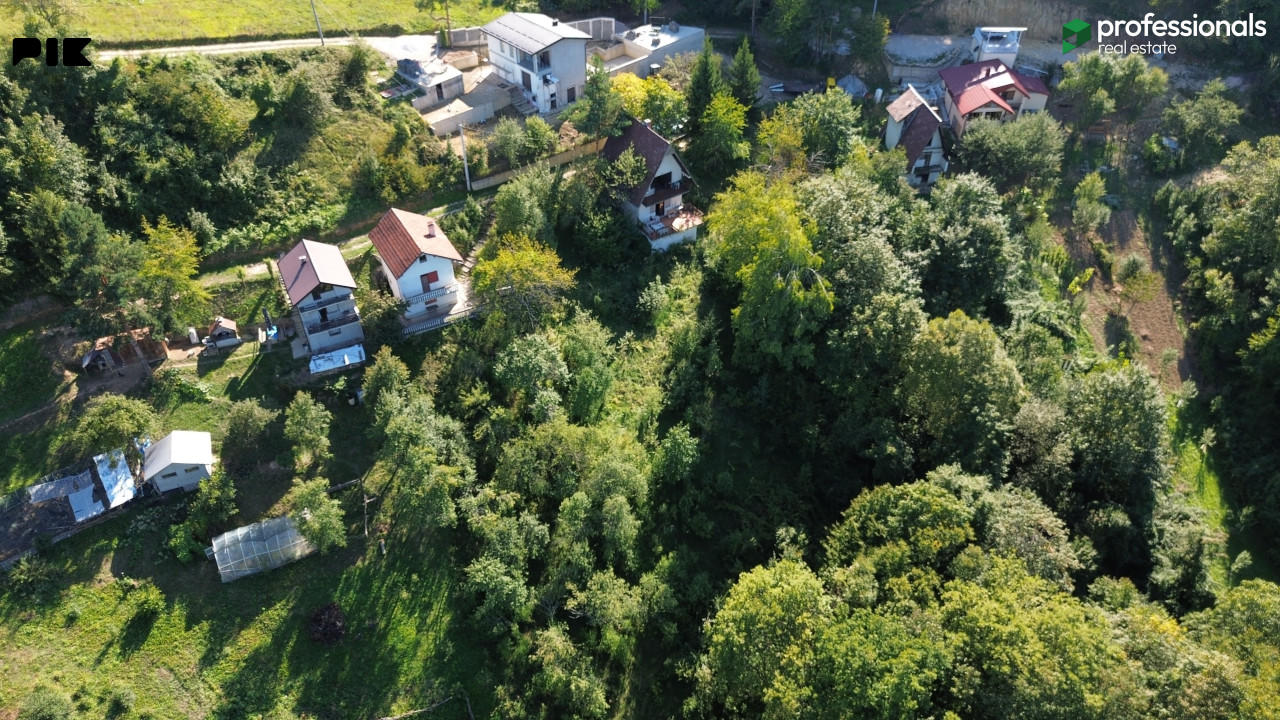 Zemljište Vikendica Malešići Ilijaš 3000m2 3