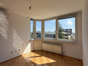 Stan sa ogromnim potencijalom 50 m2 kod Parka M.STOJANOVIĆ photo 5