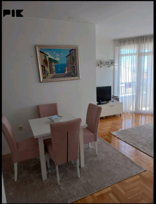 Stan izdavanje 3