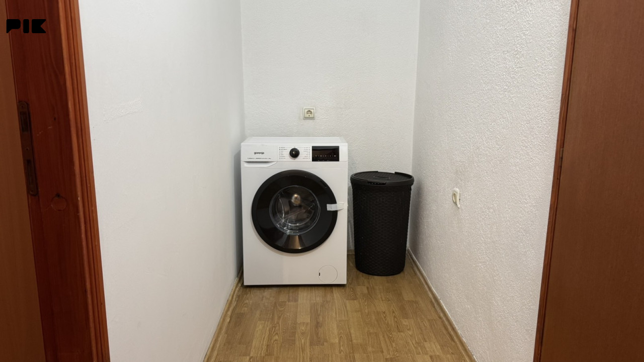 Iznajmljujem stan 40 m2, Režije uračunate 6
