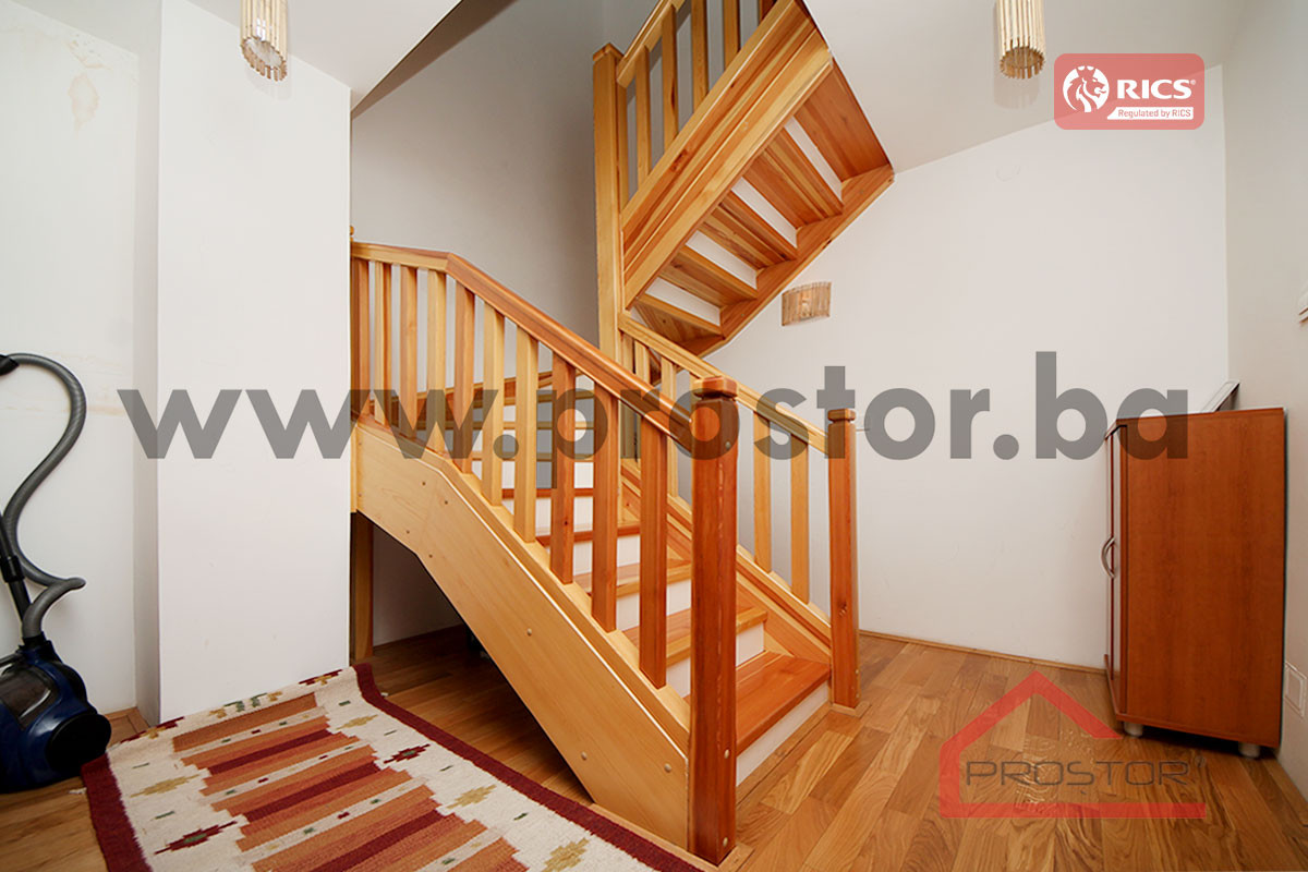 PROSTOR prodaje:Trosoban apartman, 82m2 14