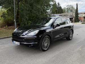 Porsche Cayenne 2012 3.0D 180KW/AUTOMATIK/KAMERA/NAVI/PANORAMA/