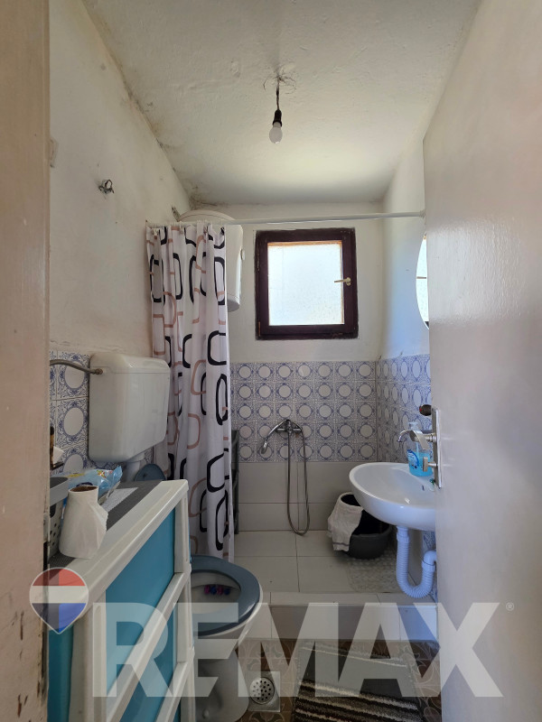 Kuća Prijedor Urije, plac 651m2, dovoljena gradnja još 1 kuće P+1 12