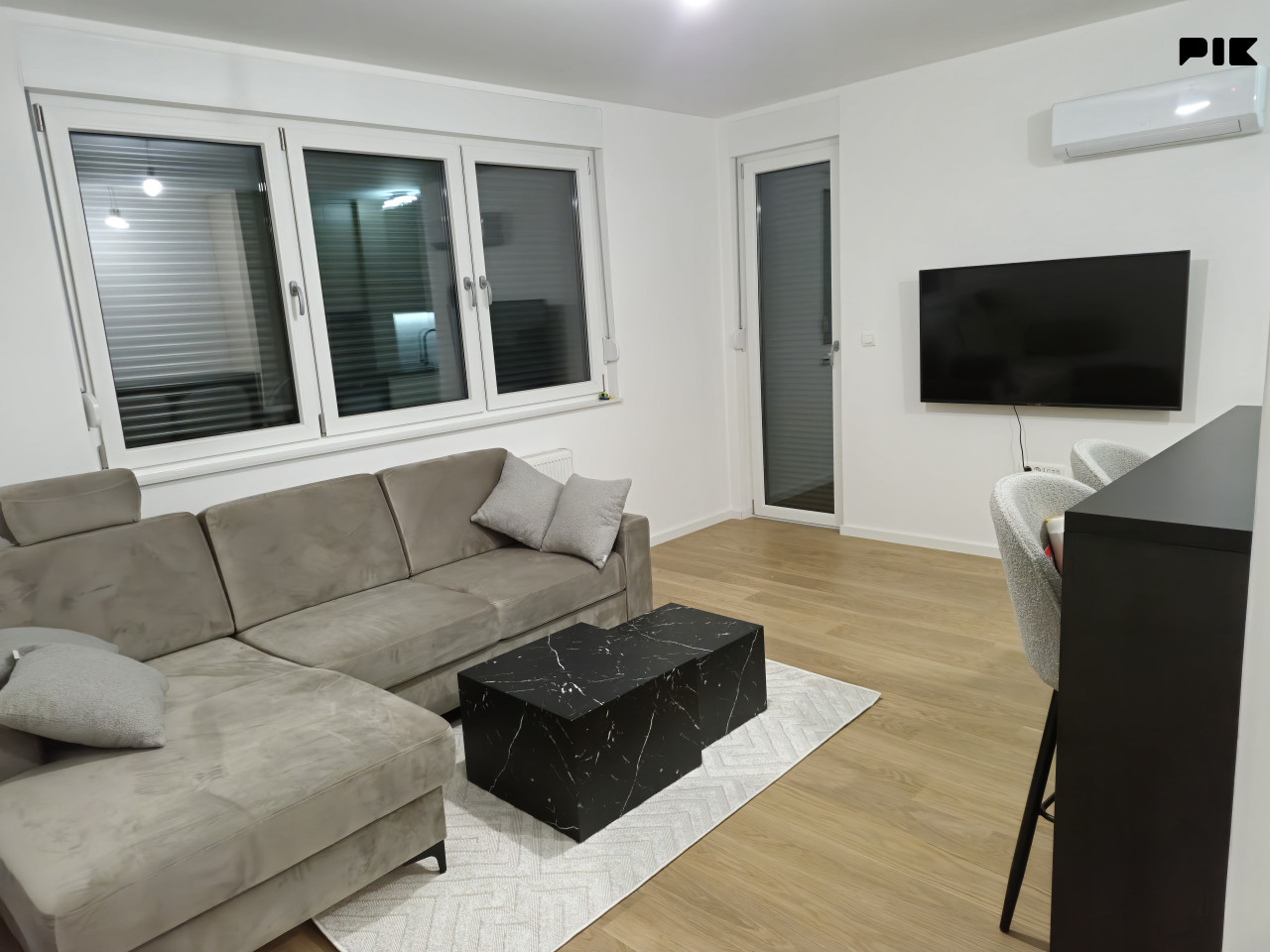 Trosoban stan Banja Luka 62m2 sa 2 parking mjesta 4