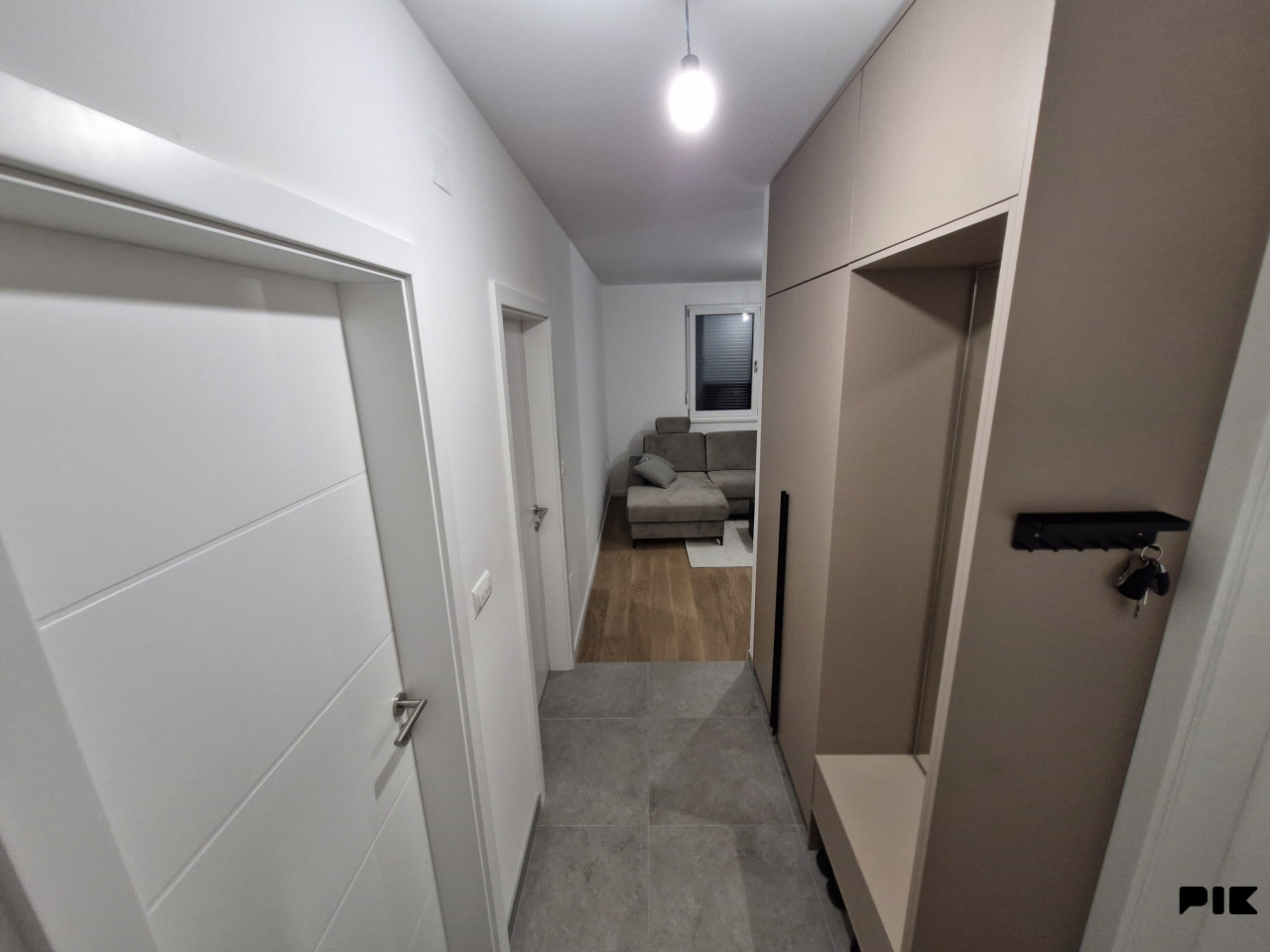 Trosoban stan Banja Luka 62m2 sa 2 parking mjesta 6