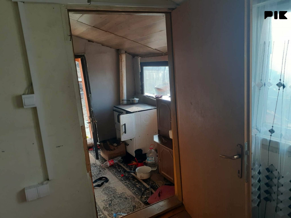 Vikendica Lukavac hitno prodaja minut od centar grad