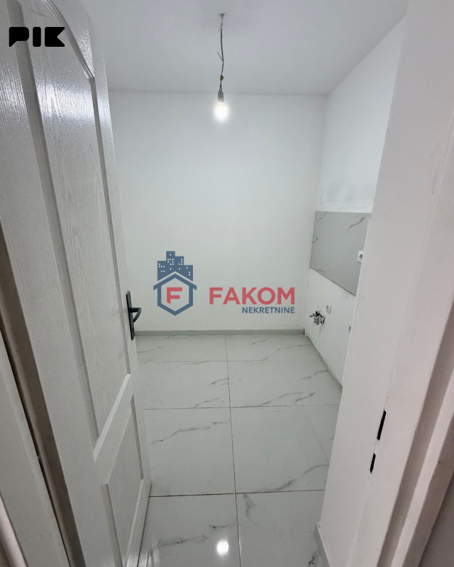 Na prodaju dvosoban stan 43m2, odlična investicija 5