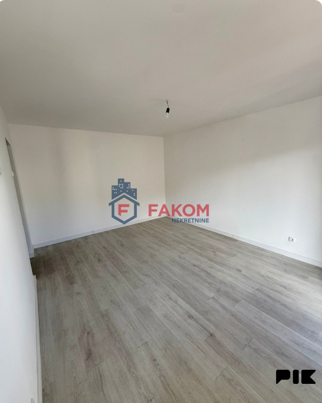 Na prodaju dvosoban stan 43m2, odlična investicija 8