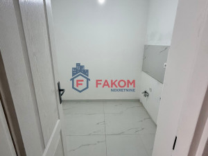 Na prodaju dvosoban stan 43m2, odlična investicija photo 5