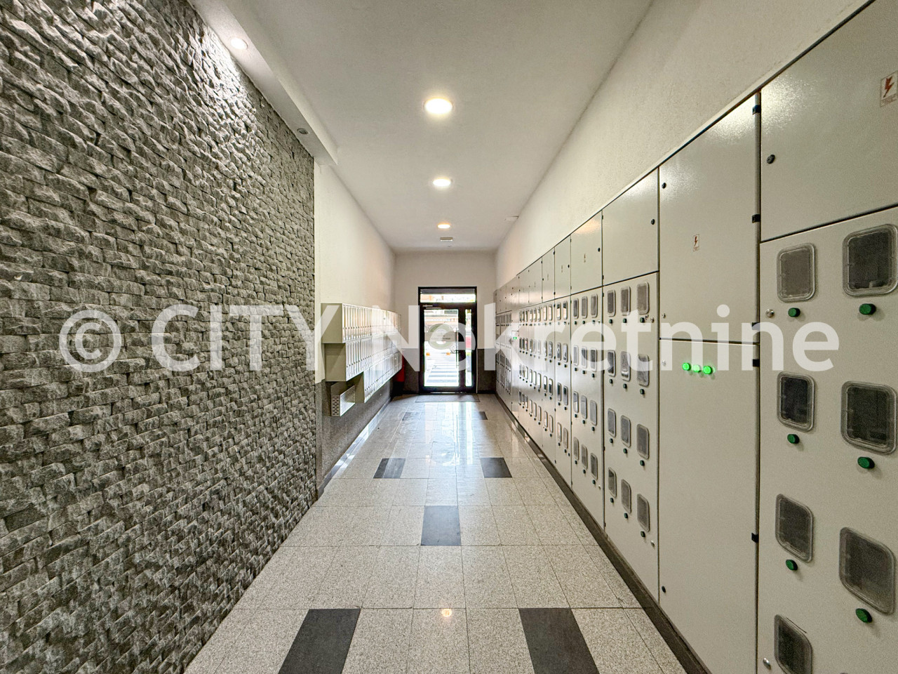 Trosoban stan - Novi grad - Nova Otoka - 80 m2 31