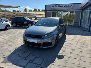 Volkswagen Golf R 2.0 TSI DSG 4Motion