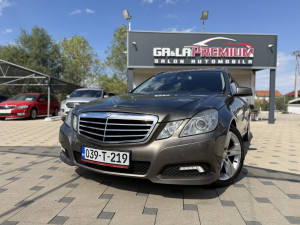 MERCEDES W212 E220 CDI AUTOMATIK AVANTGARDE 2010 GOD E 220