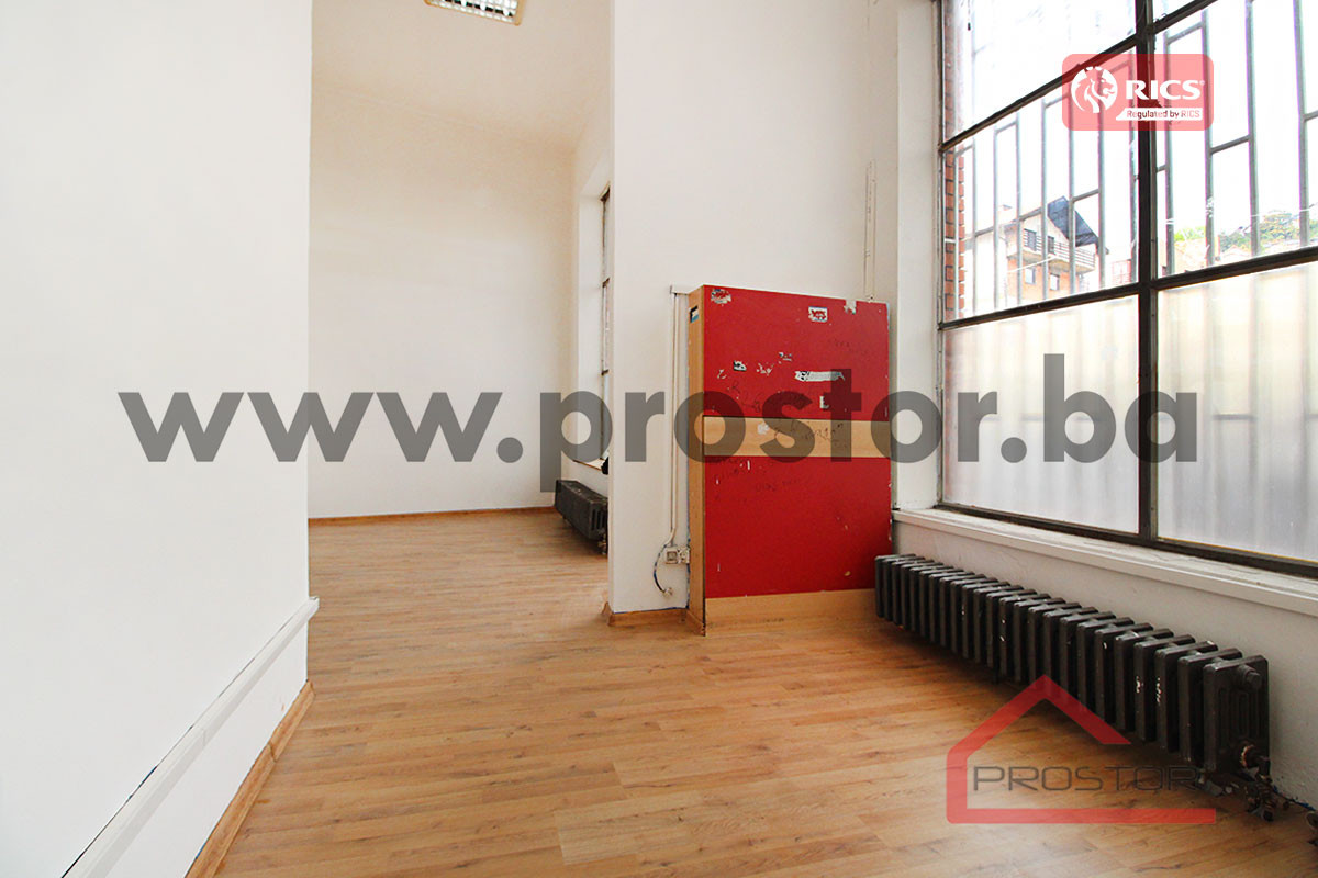 PROSTOR izdaje: Poslovni prostor, 58m2, Breka 2