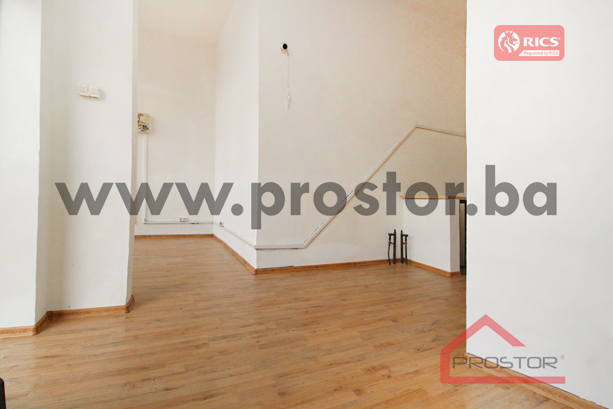 PROSTOR izdaje: Poslovni prostor, 58m2, Breka 4