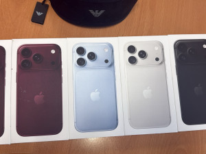 iPhone 18pro burgundy 256gb