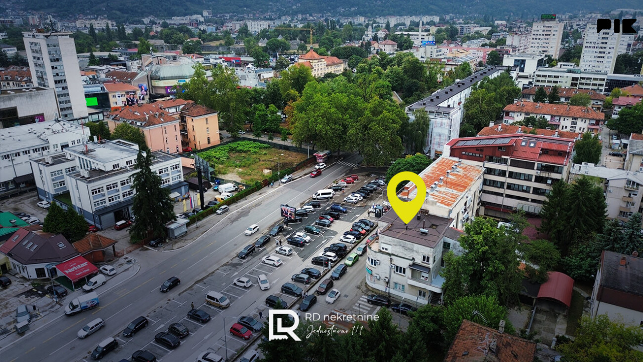 Na prodaju trosoban stan u strogom centru, 68m2 photo 3