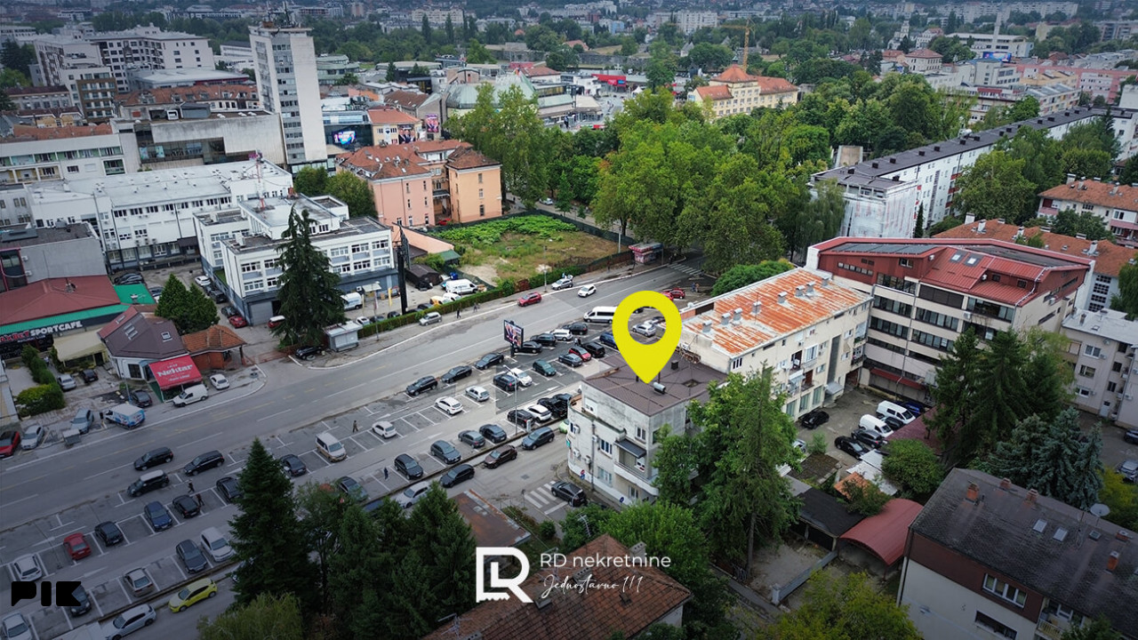 Na prodaju trosoban stan u strogom centru, 68m2 photo 4