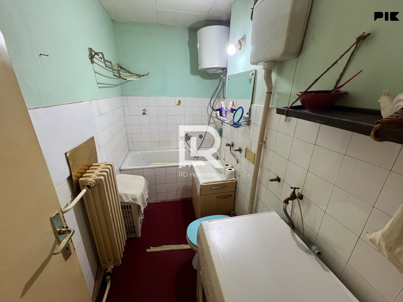 Na prodaju dvosoban stan u strogom centru 58 m2 9