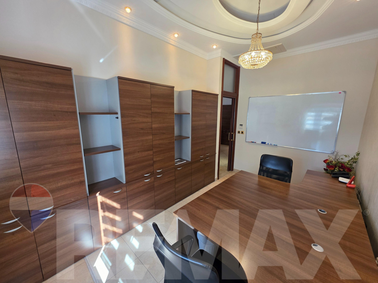 Odličan kancelarijski prostor 79m2 u Centru 4