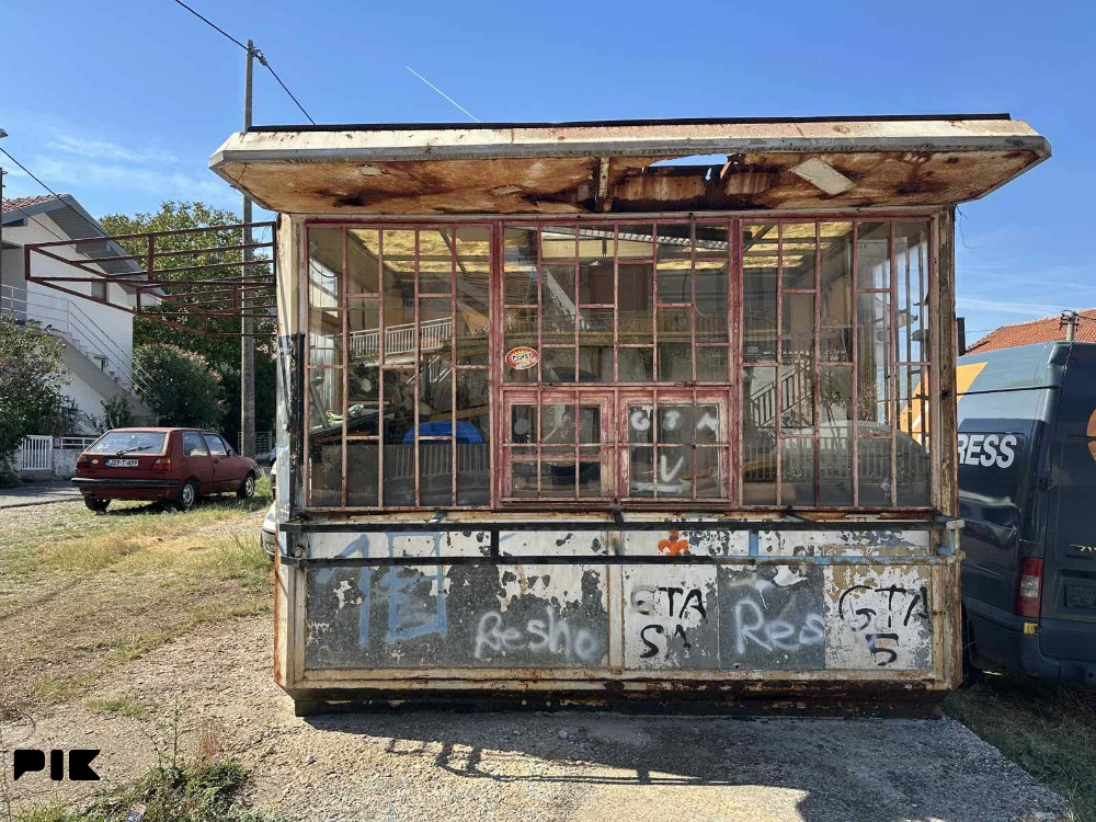 KIOSK ILI OSTAVA
