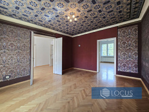 LOCUS: Trosoban stan 136m2, ul. Karpuzova, Stari Grad photo 3