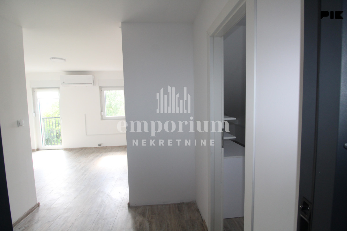 Useljiv dvoiposoban stan 43m2, Burića Brdo ID:2711/EN 3