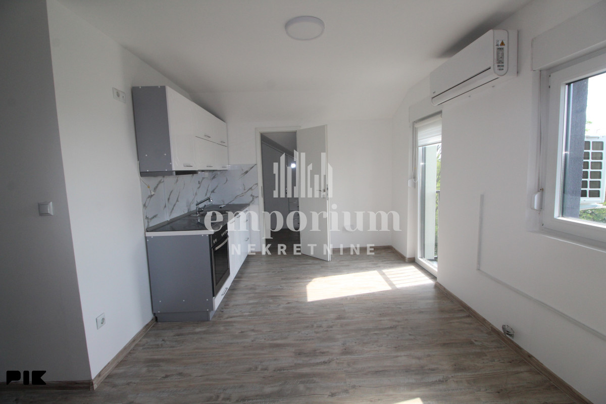 Useljiv dvoiposoban stan 43m2, Burića Brdo ID:2711/EN 4