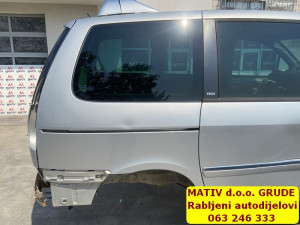 Zadnji bok STRANICA DESNI Peugeot 807 2011