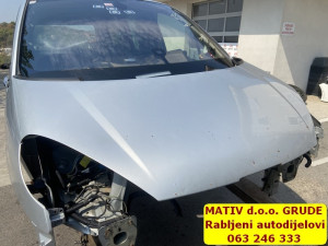 HAUBA PREDNJA Peugeot 807 2011