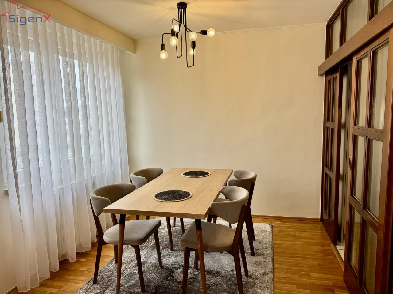 NOVO namješten/trosoban stan/Loris/prvo izdavanje/74m2/2x balkona 4