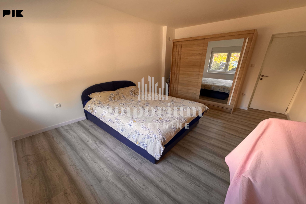 Kompletno renoviran i namješten dvosoban stan u centru ID:432/ENI 3