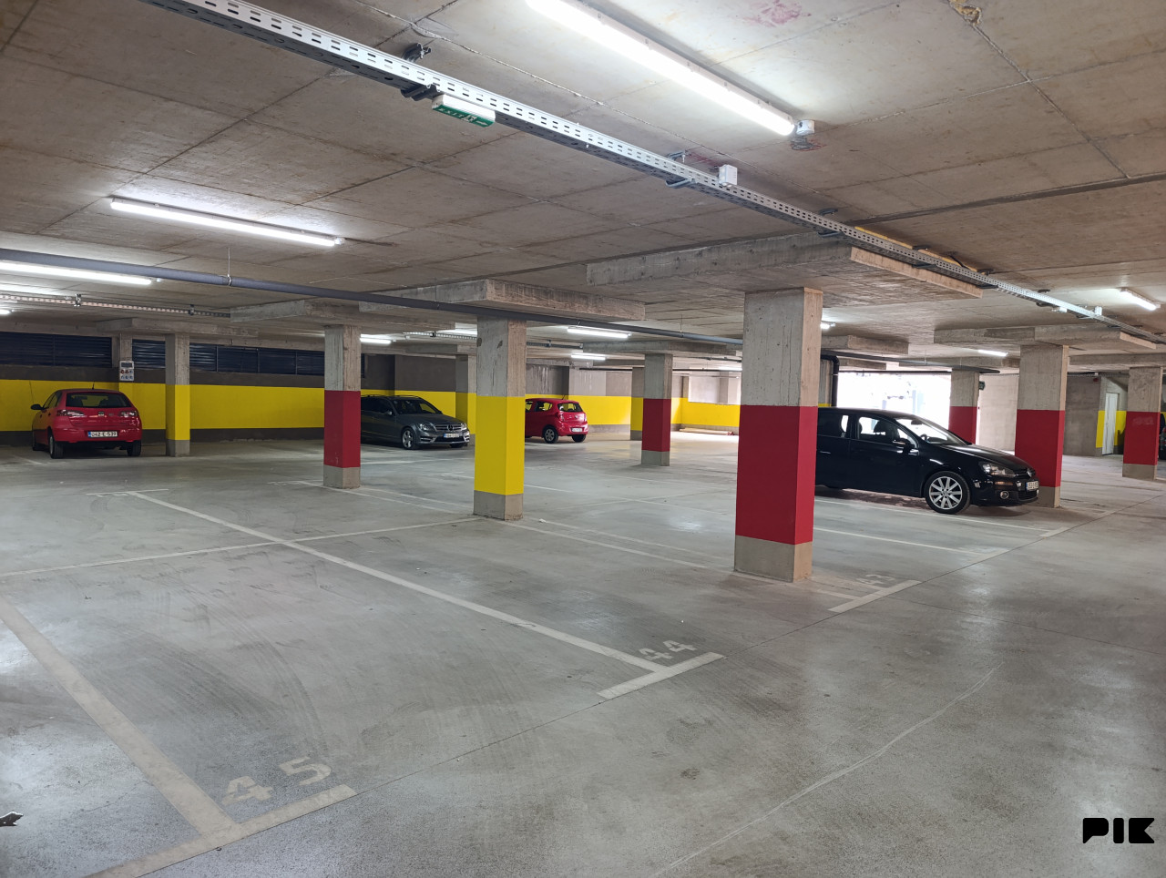 Garaža Vogošća - parking mjesto