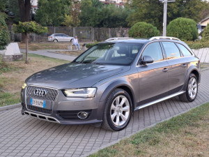 Audi A4 2.0 Allroad QUATTRO  AUTOMAT LED