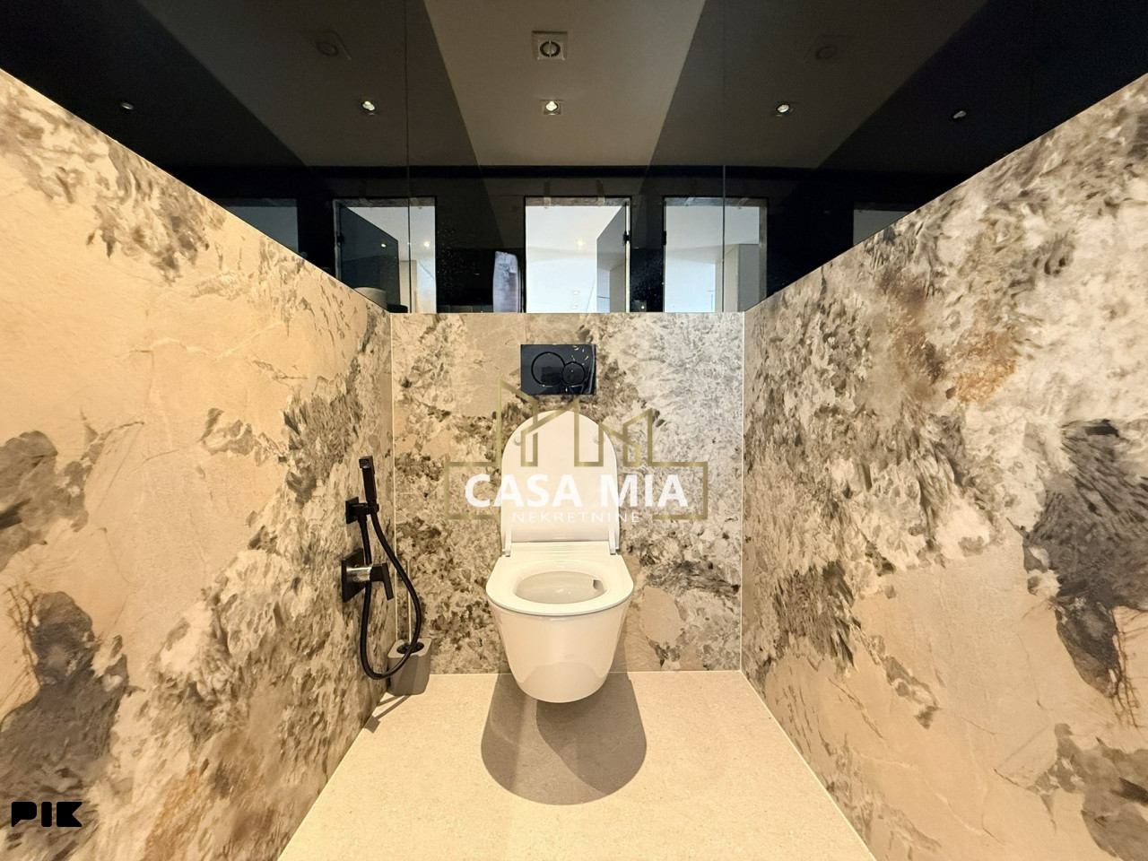 CASA MIA / Luksuzna kuća sa bazenom / 234m2 / Ilidža 20