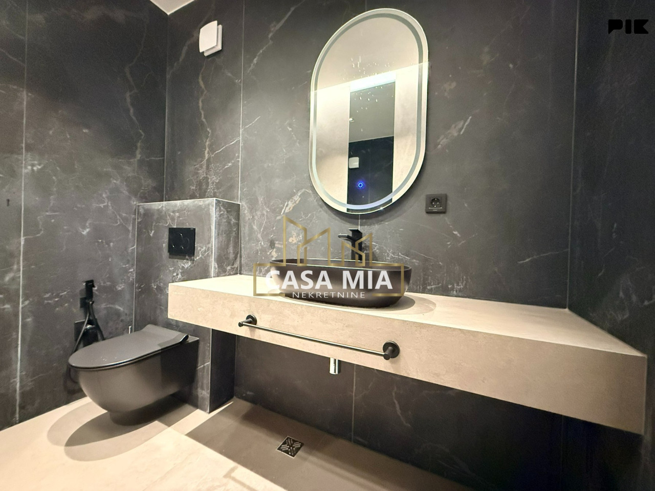 CASA MIA / Luksuzna kuća sa bazenom / 234m2 / Ilidža 13