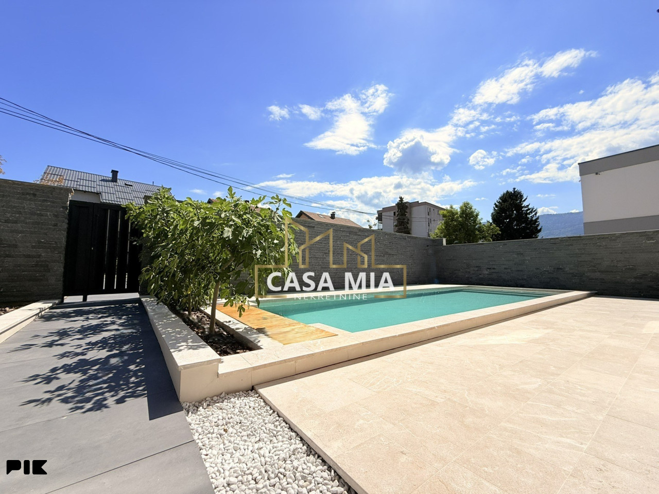 CASA MIA / Luksuzna kuća sa bazenom / 234m2 / Ilidža 2