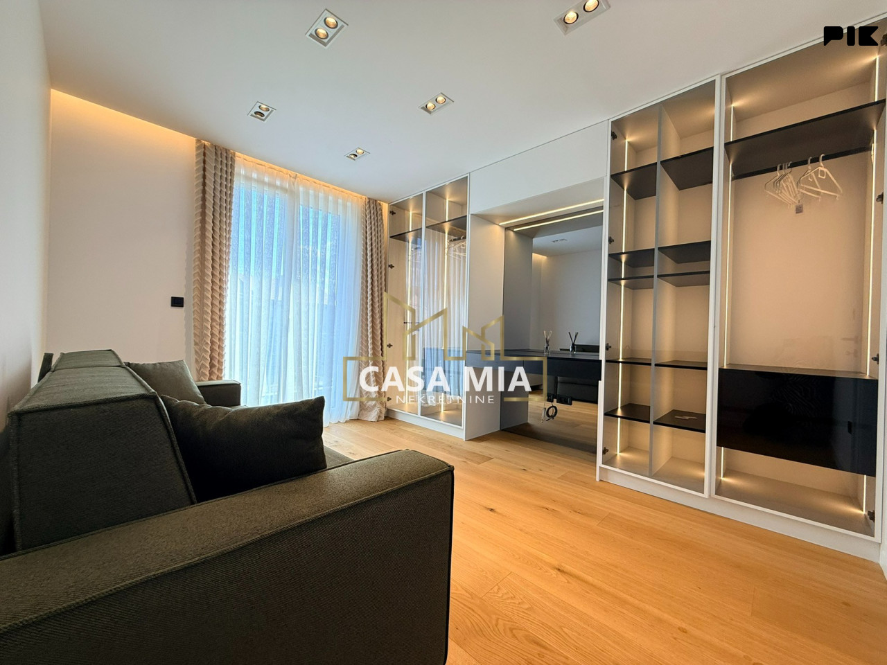 CASA MIA / Luksuzna kuća sa bazenom / 234m2 / Ilidža 24