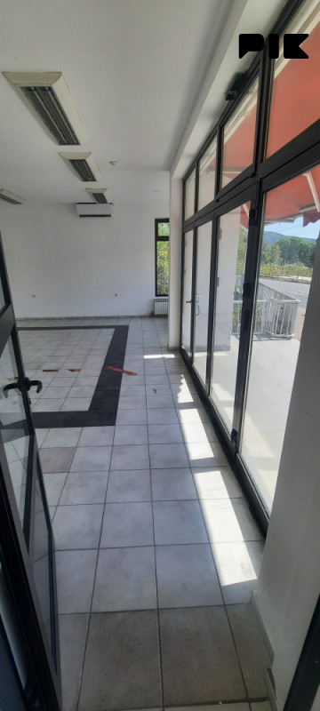 Poslovni prosto( 85 m2), Ada ,Banja Luka, parking 3