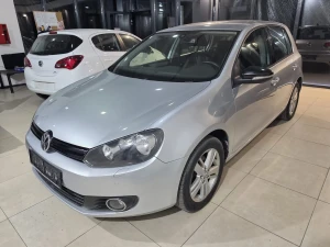 Volkswagen Golf 1.6 TDI 2012 GOLF 6 1.6TDI 77kW NAVIGACIJA 2012