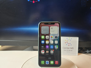 Mobitel Iphone 11 - 64 GB - extra stanje