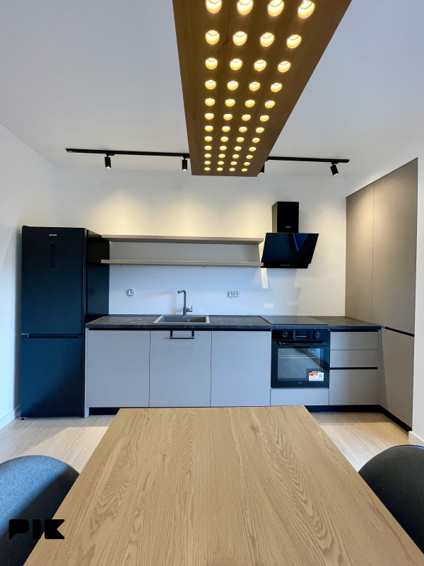 Delux dvoetažni stan 85 m2 Grbavica Vraca, bašta i parking 12