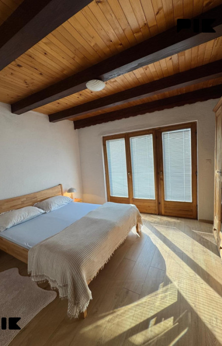 Izdavanje kuće | Stup, Sarajevo | 220 m2 | 6 soba | Namještena 6